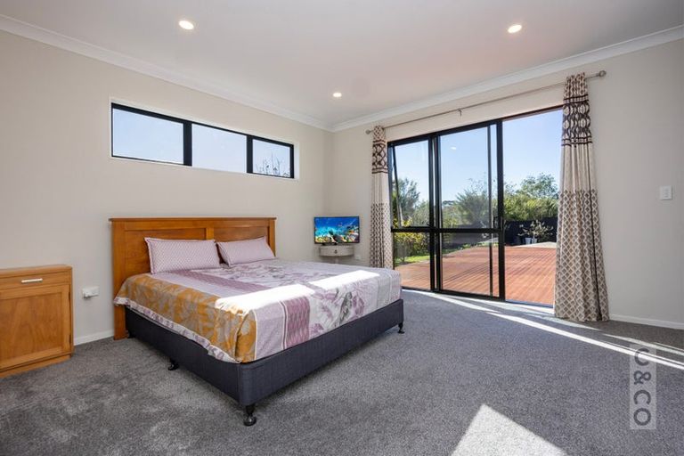 Photo of property in 7 Pukemarino Road, Waimauku, 0812