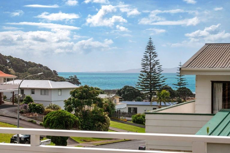 Photo of property in 38 Stratford Drive, Cable Bay, 0420