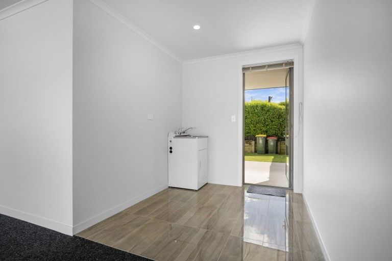 Photo of property in Waterview Estate, 91/4 Greystone Place, Omokoroa, 3114