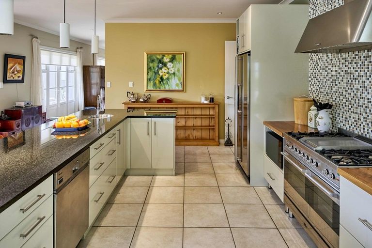 Photo of property in 3 Lodestar Lane, Whitby, Porirua, 5024