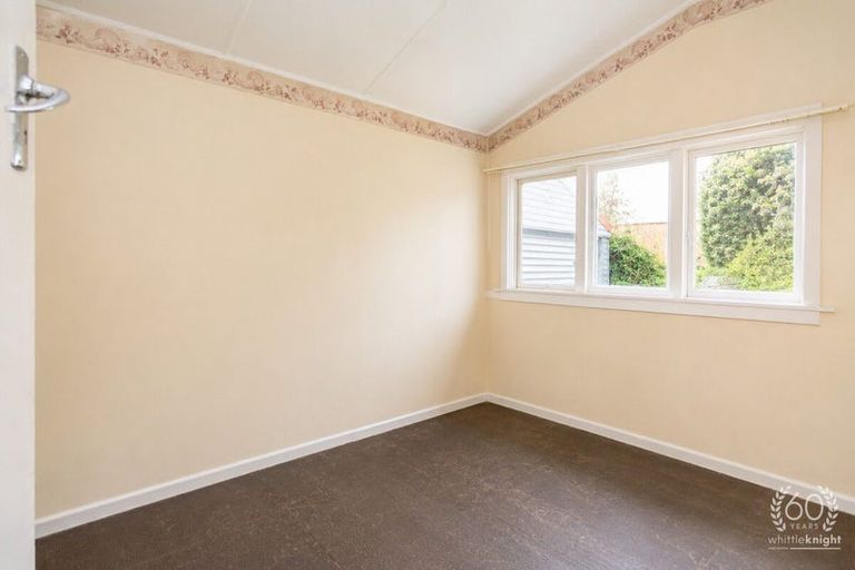 Photo of property in 291 Riccarton Road, Upper Riccarton, Christchurch, 8041