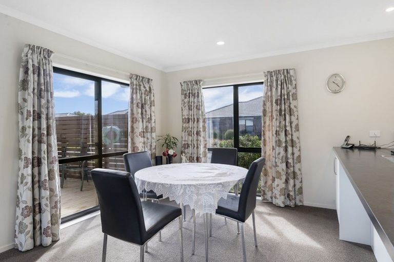 Photo of property in 3 Phoenix Court, Otaki, 5512