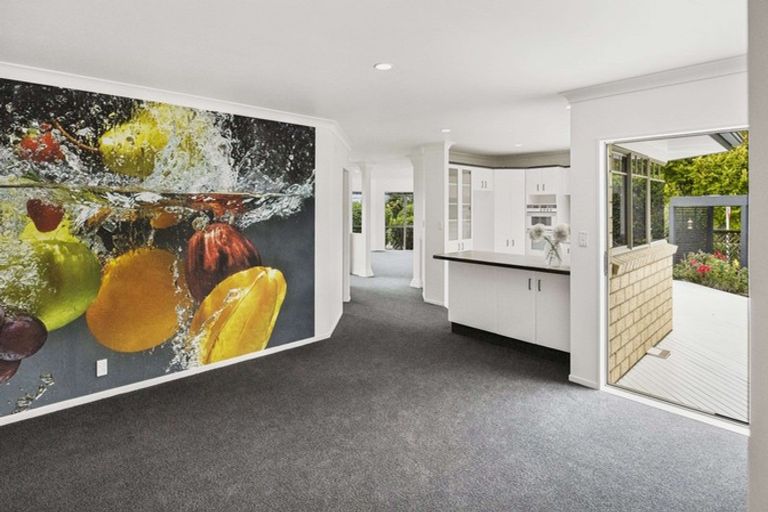 Photo of property in 1 Robinia Place, Ohauiti, Tauranga, 3112