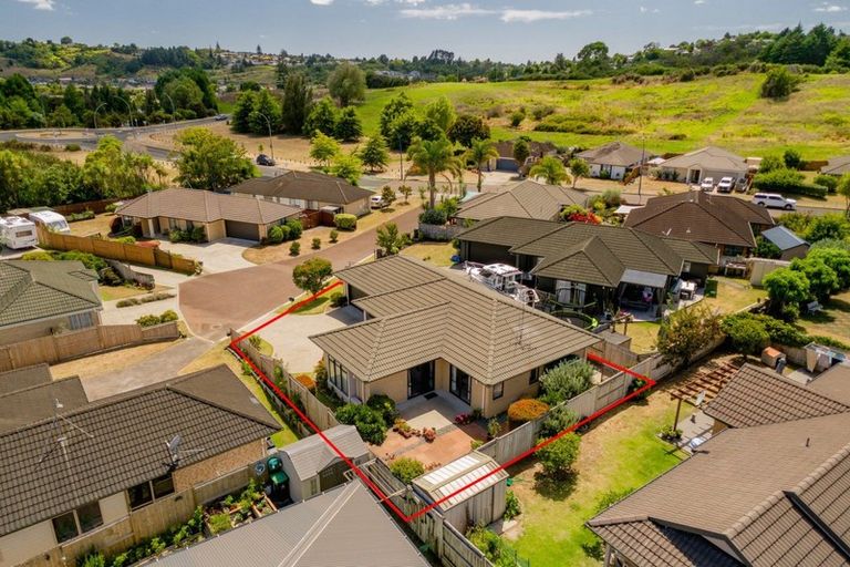 Photo of property in 111 Sterling Gate Drive, Bethlehem, Tauranga, 3110