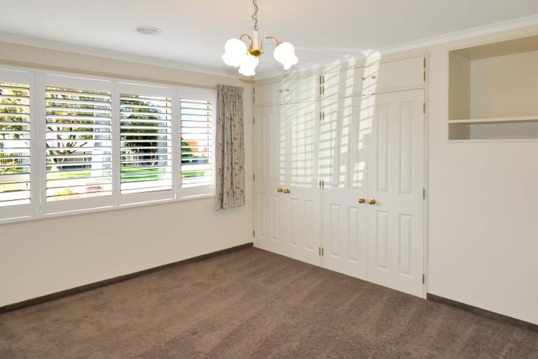 Photo of property in 33 Whitley Avenue, Ebdentown, Upper Hutt, 5018