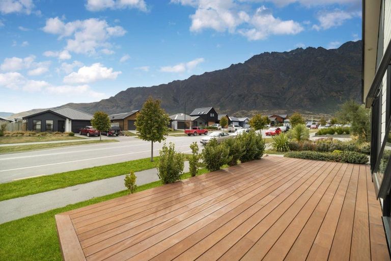 Photo of property in 83 Jack Hanley Drive, Jacks Point, Queenstown, 9371