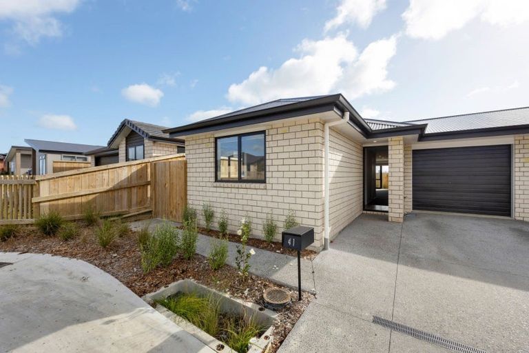 Photo of property in 41 Waruhia Crescent, Rototuna North, 3281