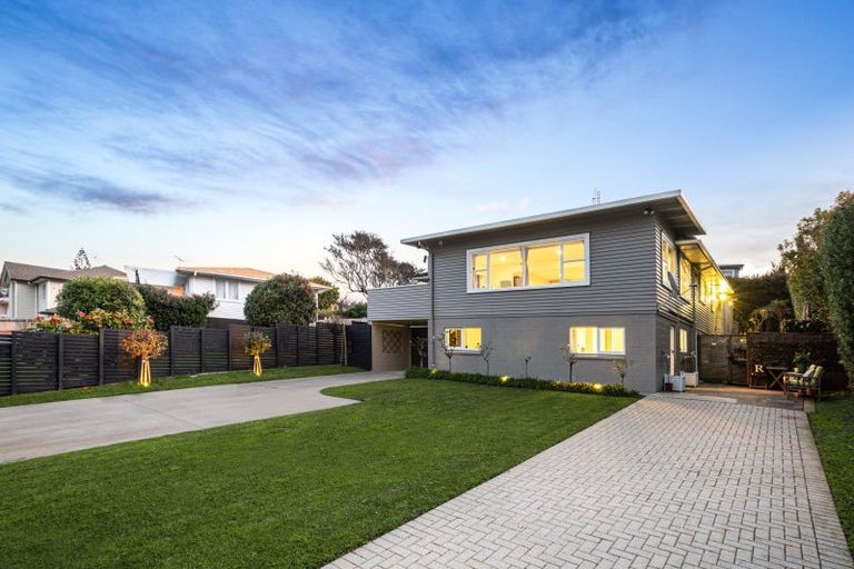 Photo of property in 10 Seine Road, Forrest Hill, Auckland, 0620