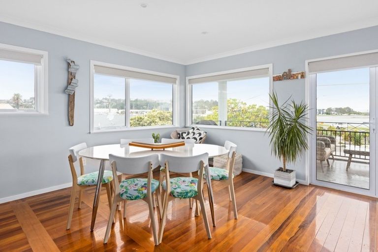 Photo of property in 17 Meeanee Quay, Westshore, Napier, 4110