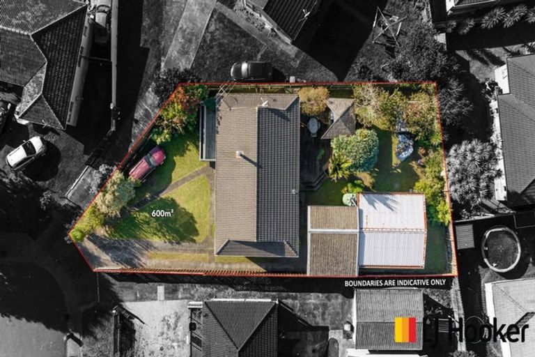 Photo of property in 22 Adel Place, Weymouth, Auckland, 2103