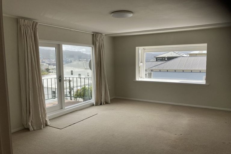Photo of property in 6/4 Scarborough Terrace, Mount Victoria, Wellington, 6011