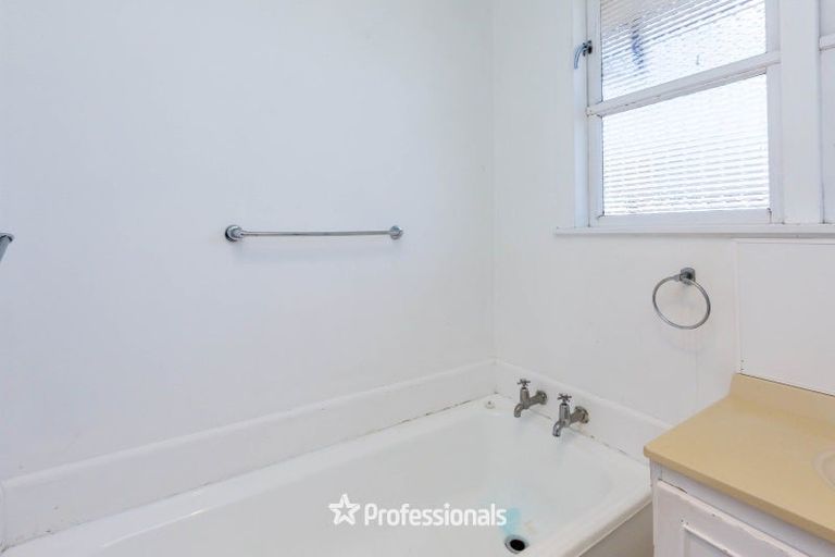 Photo of property in 17a Clouston Park Road, Clouston Park, Upper Hutt, 5018