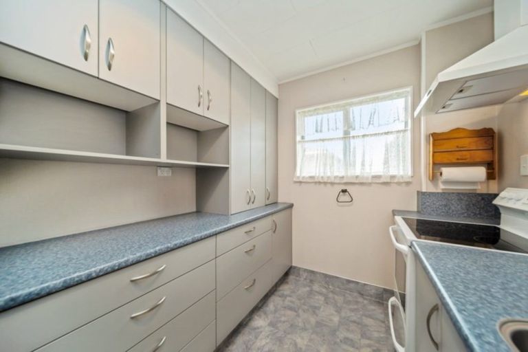 Photo of property in 4/32 Young Street, New Plymouth, 4310