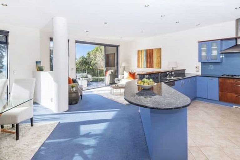 Photo of property in 126b Clovelly Road, Bucklands Beach, Auckland, 2012