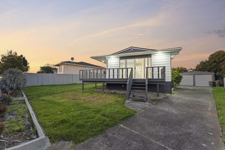 Photo of property in 68 Finlayson Avenue, Clendon Park, Auckland, 2103