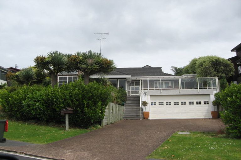 Photo of property in 27 Shuttleworth Place, Manly, Whangaparaoa, 0930