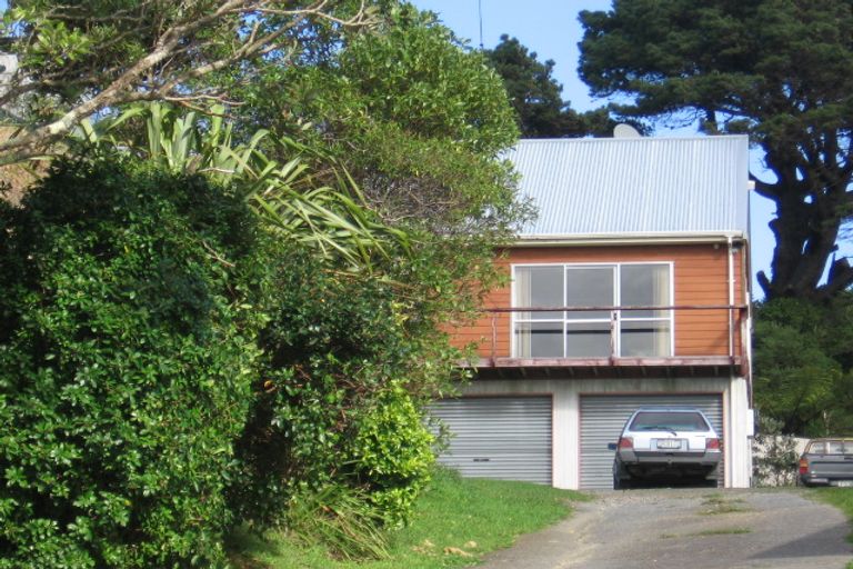 Photo of property in 6 Hardy Street, Johnsonville, Wellington, 6037
