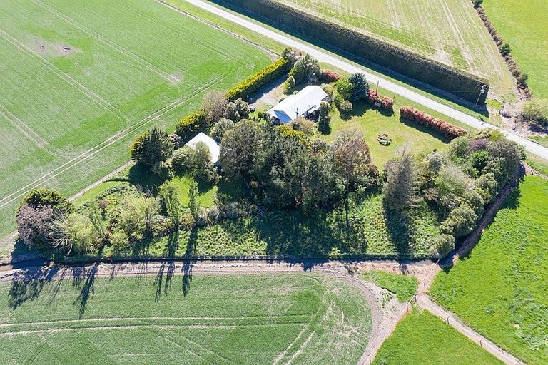 Photo of property in 260 Remingtons Road, Tinwald, Ashburton, 7778