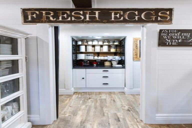 Photo of property in 94 Moore Street, Leamington, Cambridge, 3432