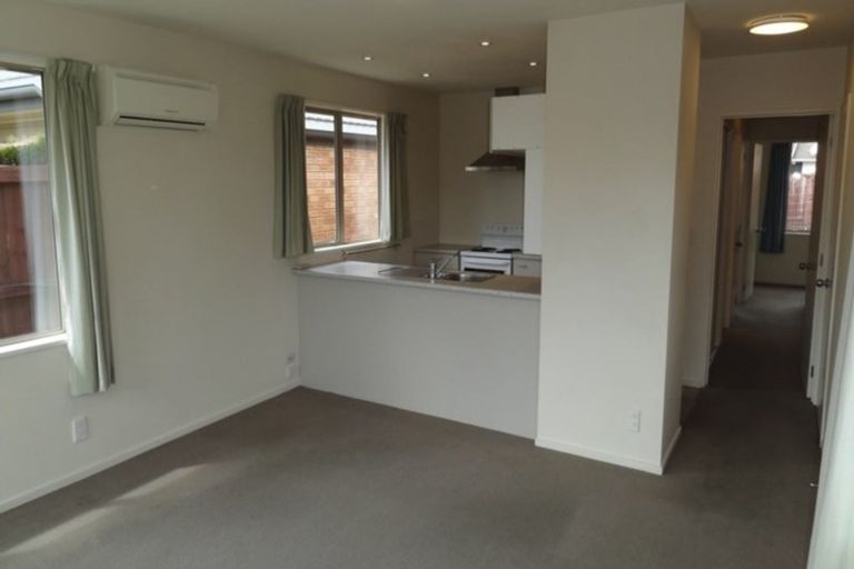 Photo of property in 2/1 Blairdon Place, Bishopdale, Christchurch, 8053