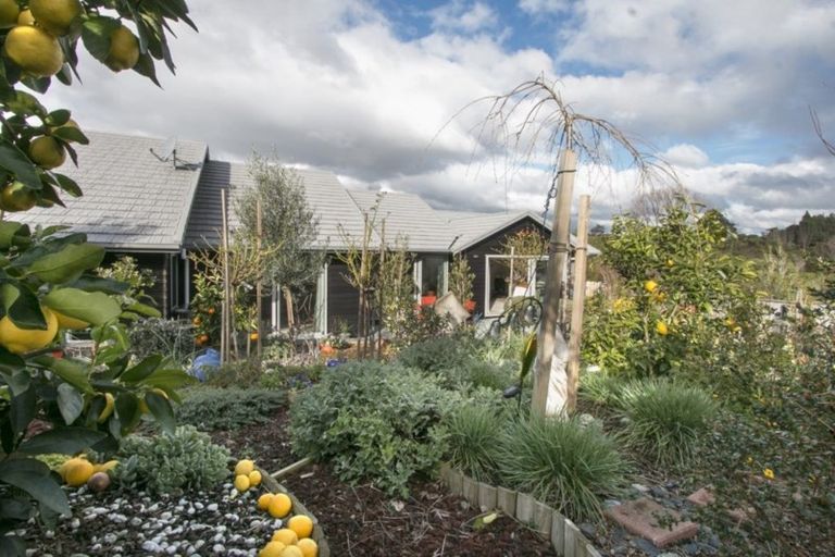 Photo of property in 42 Uretara Drive, Katikati, 3129