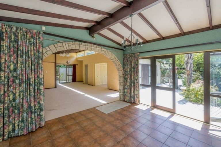 Photo of property in 15 River Glade, Waikanae, 5036