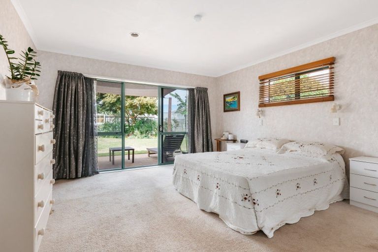 Photo of property in 172 Pacific View Road, Papamoa Beach, Papamoa, 3118