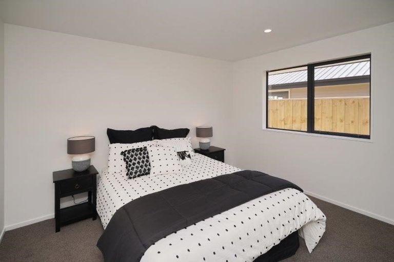 Photo of property in 45 Pegasus Boulevard, Pegasus, 7612