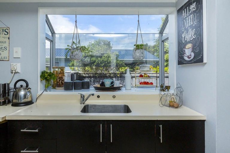 Photo of property in 84 Totara Park Road, Totara Park, Upper Hutt, 5018