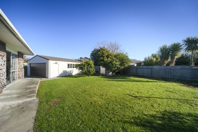 Photo of property in 29 Kimberley Grove, Westbrook, Palmerston North, 4412