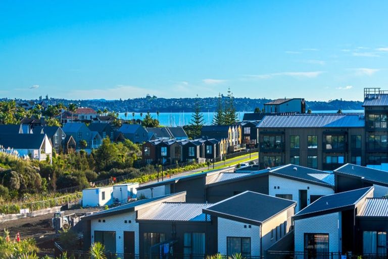 Photo of property in 12 Kowaitau Avenue, Beachlands, 2018