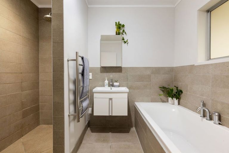 Photo of property in 8 Malcolm Street, Riverlea, Hamilton, 3216