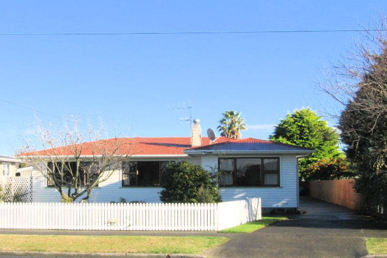 Photo of property in 43 Harold Holt Avenue, Onekawa, Napier, 4110