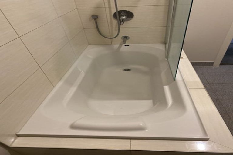 Photo of property in 31c/132 Stancombe Road, Flat Bush, Auckland, 2016