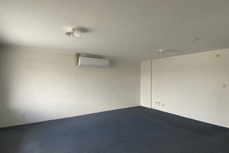 Photo of property in 1/11 Rotoiti Street, Johnsonville, Wellington, 6037