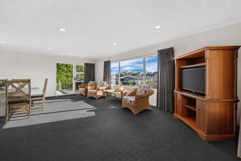 Photo of property in 7a Valley Road, Waiuku, 2123