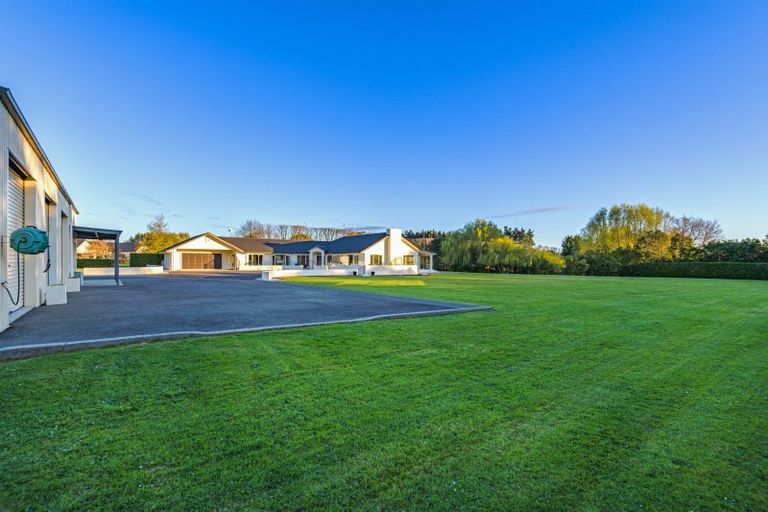 Photo of property in 475 Stoney Creek Road, Kelvin Grove, Palmerston North, 4470