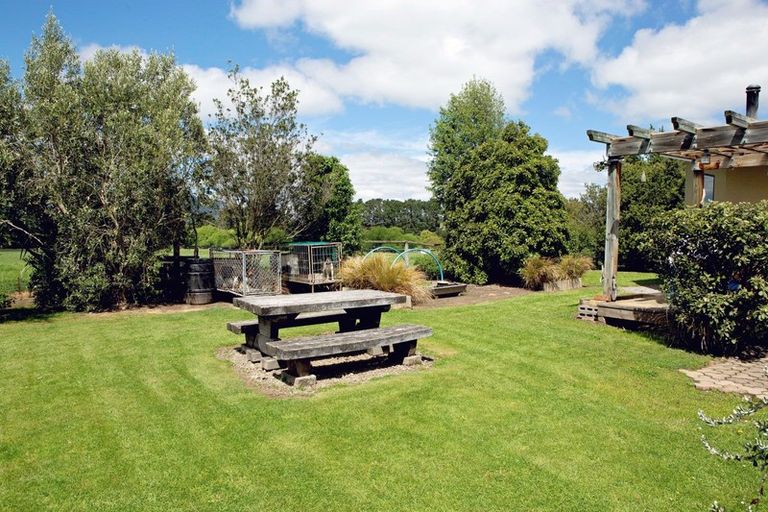 Photo of property in 684 Heathstock Road, Macdonald Downs, Hawarden, 7385