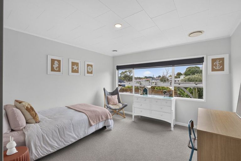 Photo of property in 1a Lismore Street, Strandon, New Plymouth, 4312