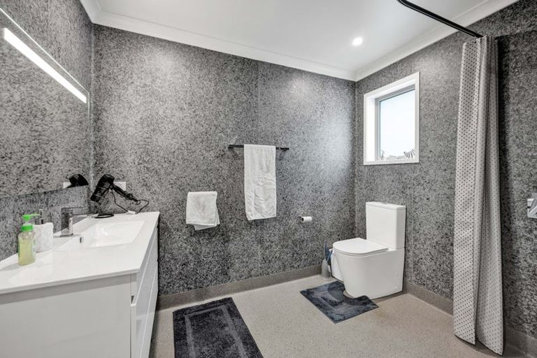 Photo of property in 12a Morrissey Street, Hawera, 4610