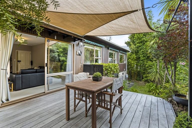 Photo of property in 3/34 Heathcote Road, Castor Bay, Auckland, 0620