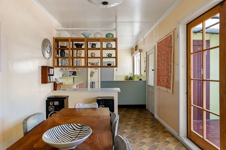 Photo of property in 12 Jeypore Street, Berhampore, Wellington, 6023