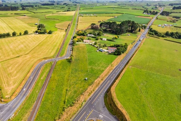 Photo of property in 36 Te Roti Road, Te Roti, Hawera, 4673