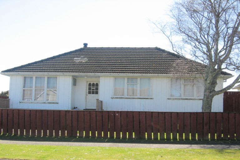 Photo of property in 11 Awatea Street, Levin, 5510