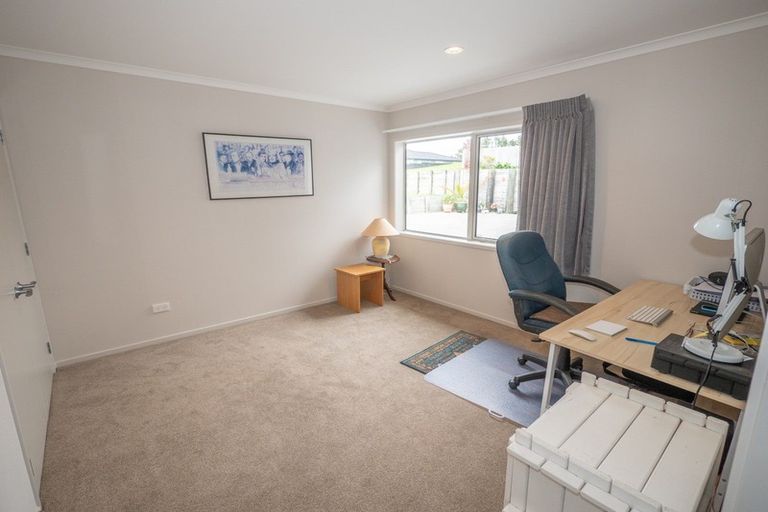 Photo of property in 6 Christine Drive, Coopers Beach, 0420