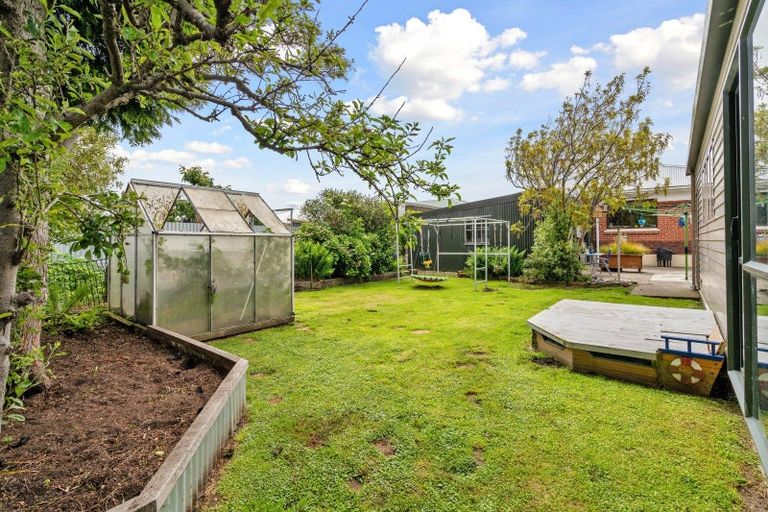 Photo of property in 19 Lowe Street, Avenal, Invercargill, 9810