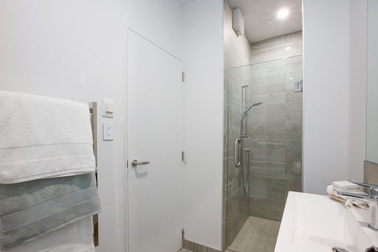 Photo of property in 1c Wilkinson Street, Oriental Bay, Wellington, 6011