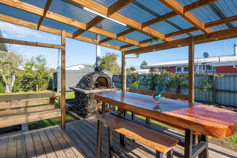 Photo of property in 34 Robinson Avenue, Holdens Bay, Rotorua, 3010