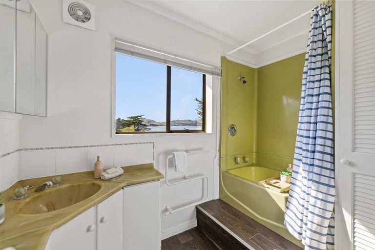 Photo of property in 20 Clyde Street, Roseneath, Port Chalmers, 9023