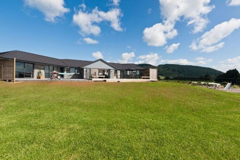 Photo of property in 118 Apotu Road, Kauri, Kamo, 0185